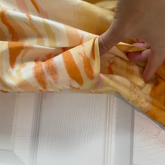 100% Silk Skirt - Picture 3 of 6